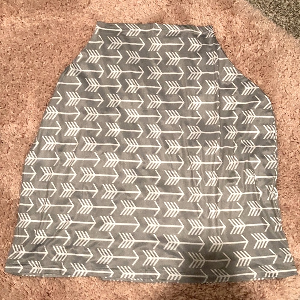 2 brand new car seat covers/canopies